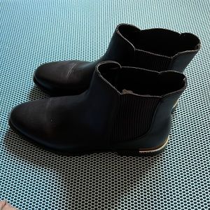 Tommaso women’s cycling shoes. Size 7. Brand new with tags.